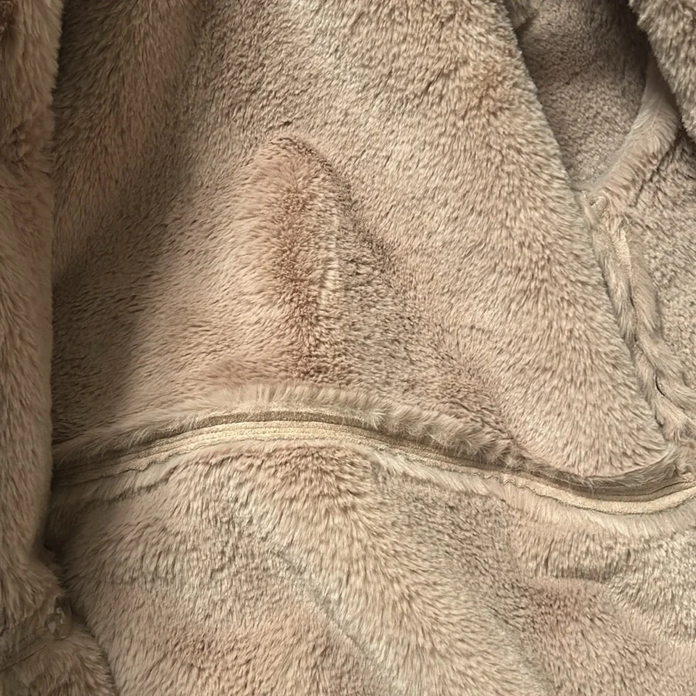 Blush Pink Coat - Picture 8 of 10